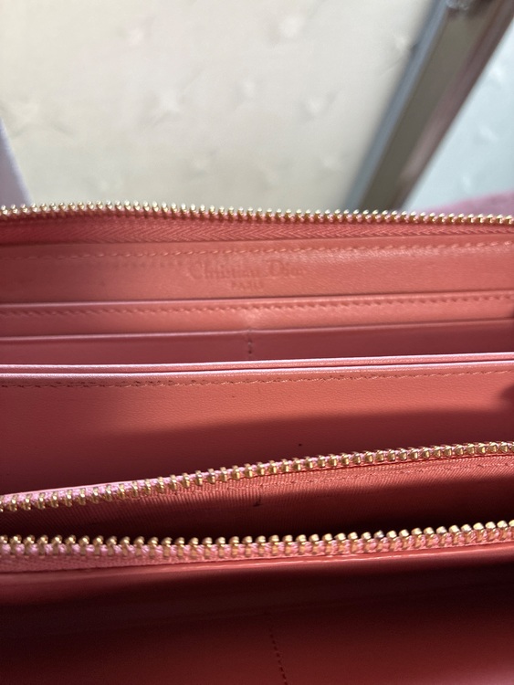 ディオール  （ブランドバッグ）の商品画像 - 査定依頼日：2025年10月31日 - 最高査定価格：40,000円