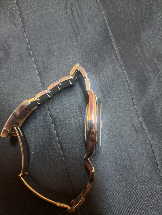 ロレックス デイトジャスト 12630（高級時計）の商品画像 - 査定依頼日：2026年4月7日 - 最高査定価格：100,000円