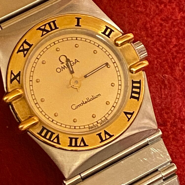 オメガ コンステーション （高級時計）の商品画像 - 査定依頼日：2025年4月30日 - 最高査定価格：65,000円