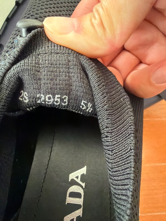 プラダ  （ブランドバッグ）の商品画像 - 査定依頼日：2026年3月10日 - 最高査定価格：45,000円