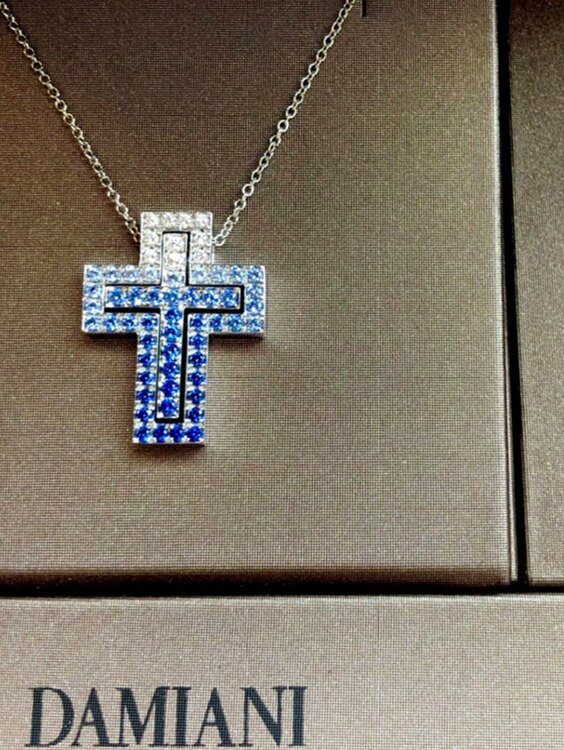 ダミアーニ　アイスバーグ　（宝石）の商品画像 - 査定依頼日：2024年5月24日 - 最高査定価格：420,000円