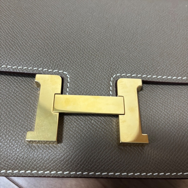 コンスタンスミニ（ブランドバッグ）の商品画像 - 査定依頼日：2025年12月15日 - 最高査定価格：1,300,000円