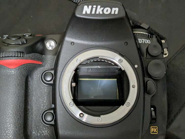 D700（カメラ）の商品画像 - 査定依頼日：2025年3月18日 - 最高査定価格：10,000円