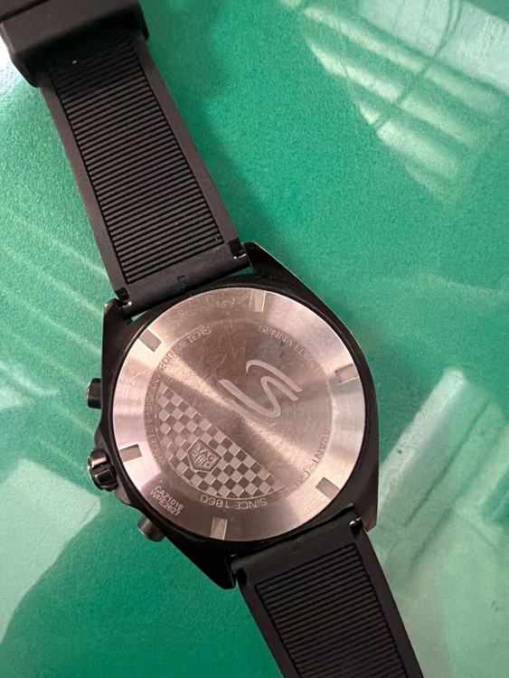 タグホイヤー フォーミュラ CAZ101（高級時計）の商品画像 - 査定依頼日：2026年3月11日 - 最高査定価格：150,000円