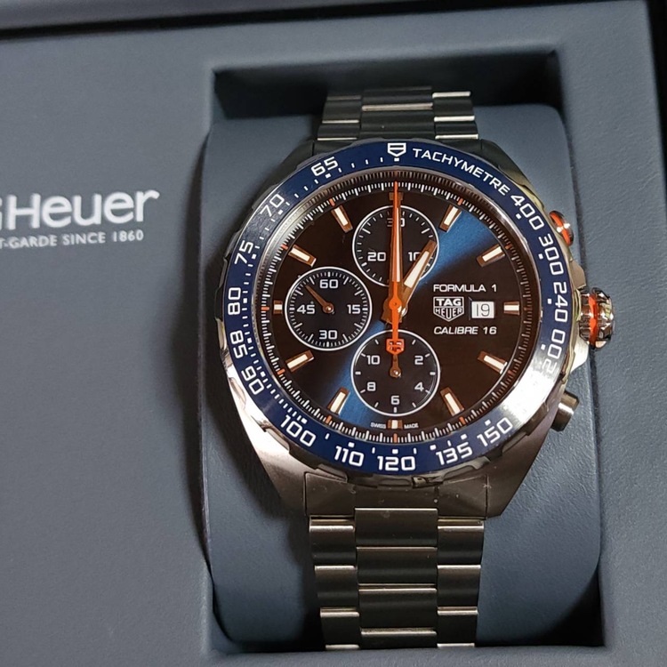タグホイヤー フォーミュラ CAZ201（高級時計）の商品画像 - 査定依頼日：2026年3月15日 - 最高査定価格：380,000円