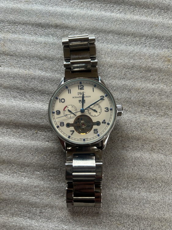 IWC その他 （高級時計）の商品画像 - 査定依頼日：2025年8月24日 - 最高査定価格：100,000円