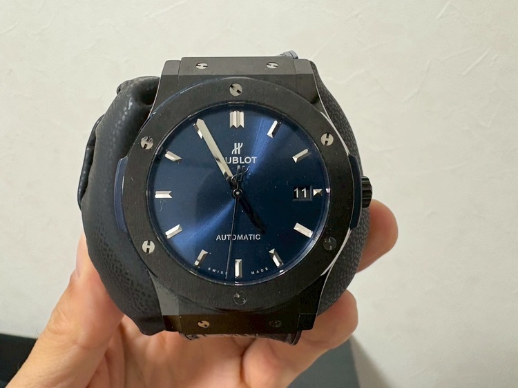 ウブロ クラシックフュージョン （高級時計）の商品画像 - 査定依頼日：2026年1月25日 - 最高査定価格：550,000円