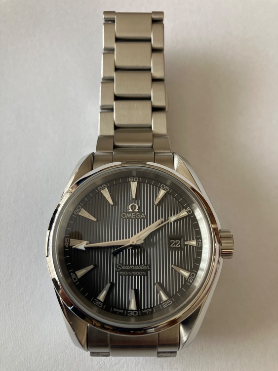 オメガ シーマスター 231.10.39.60.06.00（高級時計）の商品画像 - 査定依頼日：2025年6月22日 - 最高査定価格：300,000円
