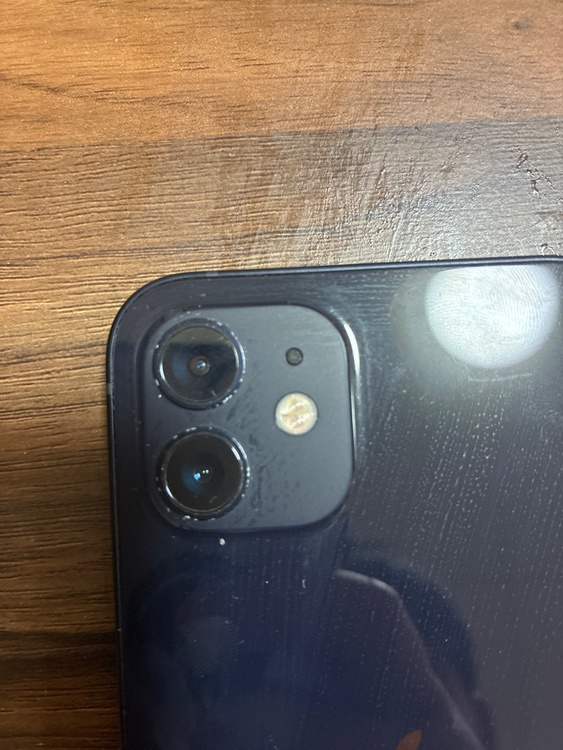 iPhone 12 128GB SIMフリー（スマホ）の商品画像 - 査定依頼日：2026年1月22日 - 最高査定価格：28,000円