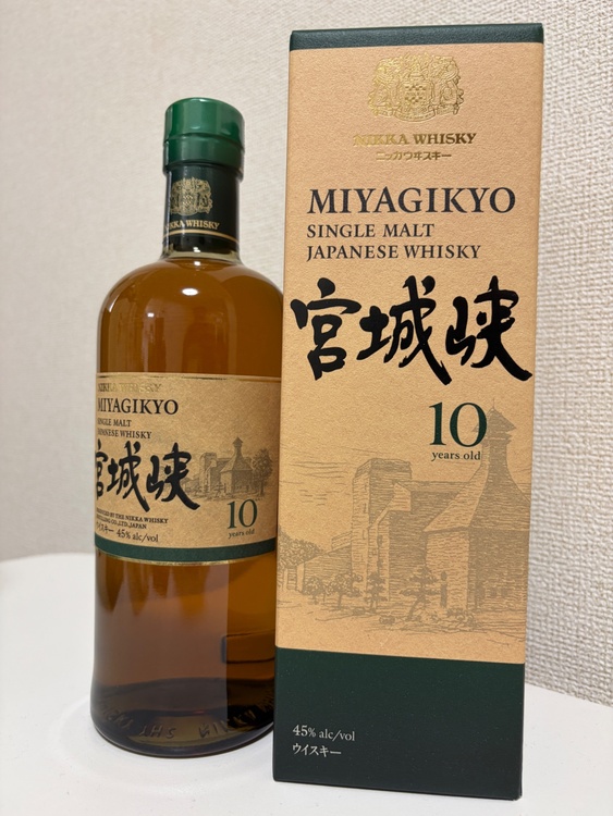 宮城峡10年（お酒）の商品画像 - 査定依頼日：2026年3月30日 - 最高査定価格：100,000円
