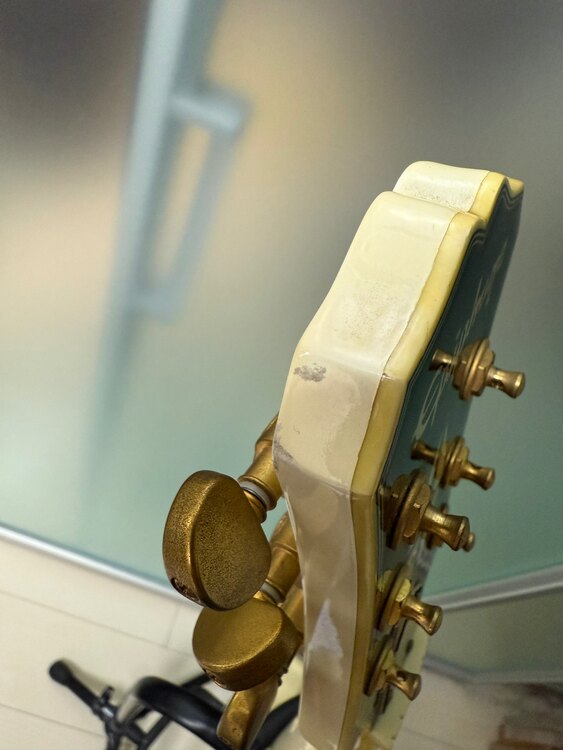 エピフォン　レスポールカスタム（ピアノ・楽器・PA機材）の商品画像 - 査定依頼日：2025年5月5日 - 最高査定価格：15,000円