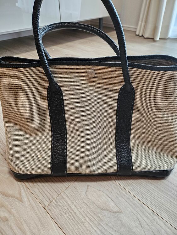 ガーデンパーティ（ブランドバッグ）の商品画像 - 査定依頼日：2025年9月24日 - 最高査定価格：60,000円