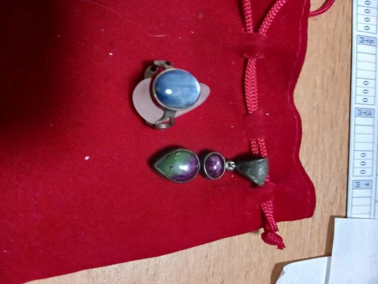 母の遺品の為不明です。（金・貴金属）の商品画像 - 査定依頼日：2025年5月16日 - 最高査定価格：85,000円