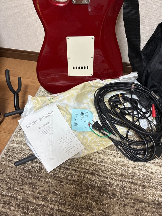 ELECTRIC GUITAR&BASS PHOTO GENIC（ピアノ・楽器・PA機材）の商品画像 - 査定依頼日：2026年9月30日 - 最高査定価格：2,500円