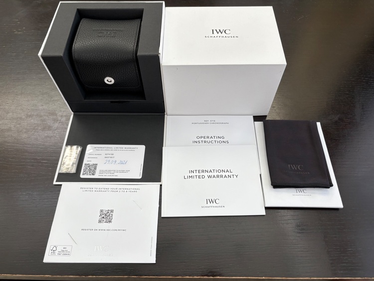 IWC ポルトギーゼ 37161（高級時計）の商品画像 - 査定依頼日：2025年7月6日 - 最高査定価格：820,000円