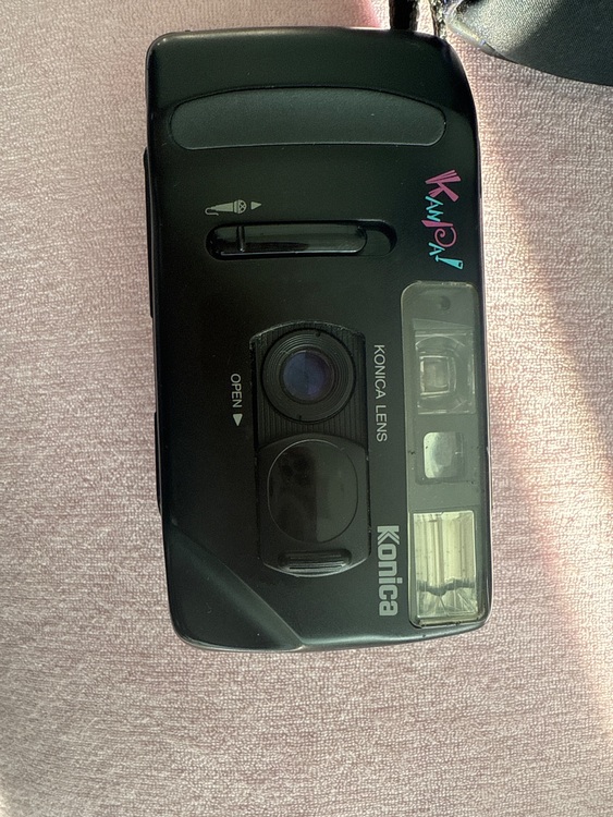 KONICA（カメラ）の商品画像 - 査定依頼日：2025年11月4日 - 最高査定価格：1,100円