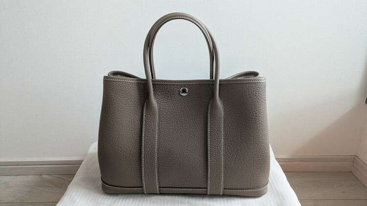 ガーデンパーティ30（ブランドバッグ）の商品画像 - 査定依頼日：2025年5月19日 - 最高査定価格：720,000円