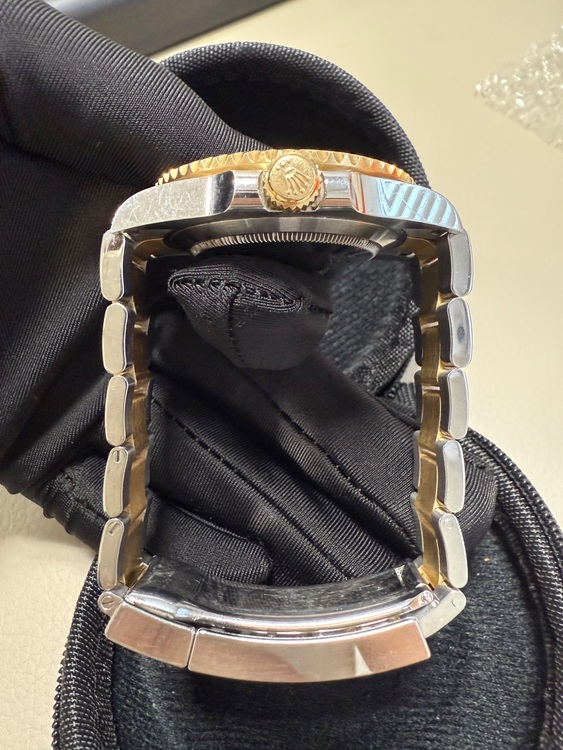 126613LN（高級時計）の商品画像 - 査定依頼日：2025年9月30日 - 最高査定価格：2,330,000円