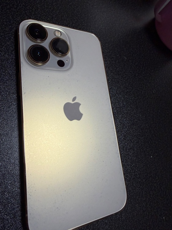 iPhone（スマホ）の商品画像 - 査定依頼日：2026年9月3日 - 最高査定価格：36,000円
