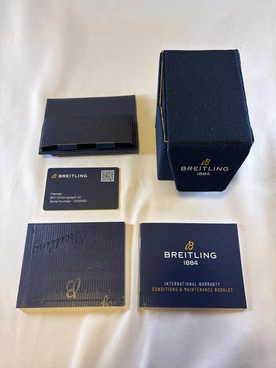 ブライトリング その他 premier B01 Chronograph 42 330548（高級時計）の商品画像 - 査定依頼日：2025年4月2日 - 最高査定価格：540,000円