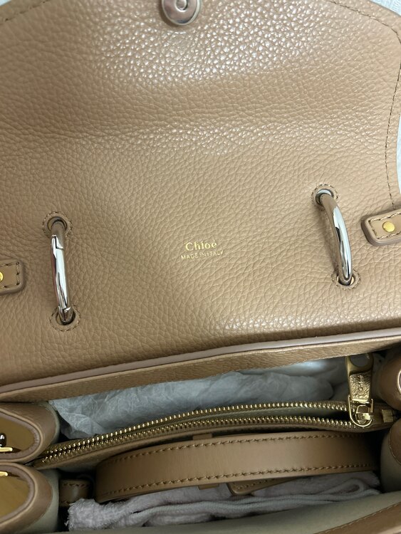 アビー（ブランドバッグ）の商品画像 - 査定依頼日：2025年4月17日 - 最高査定価格：20,000円