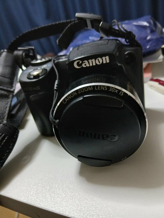 PowerShot（カメラ）の商品画像 - 査定依頼日：2026年3月2日 - 最高査定価格：4,100円