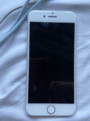 iPhone7 256GB docomo（スマホ）の商品画像 - 査定依頼日：2026年4月17日 - 最高査定価格：3,000円