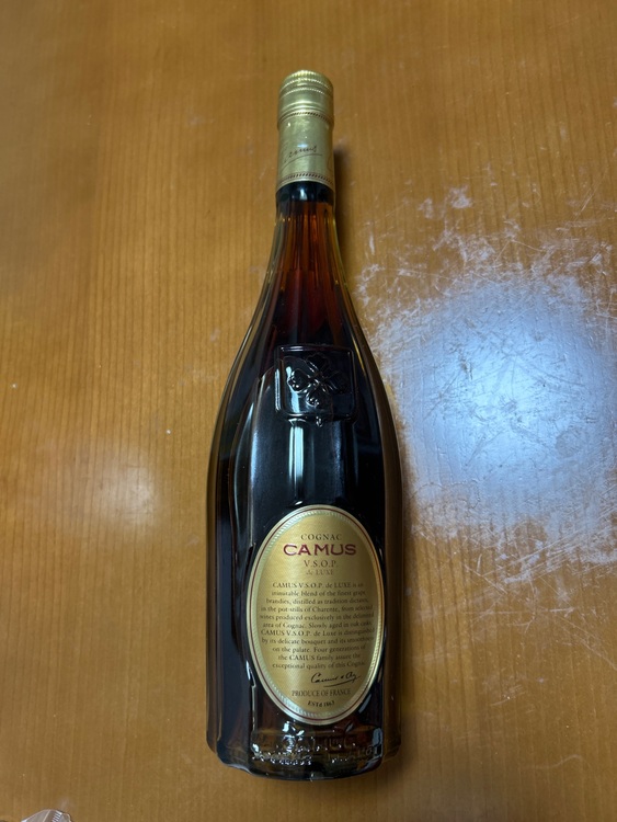 ブランデー カミュ （お酒）の商品画像 - 査定依頼日：2025年8月31日 - 最高査定価格：1,000円