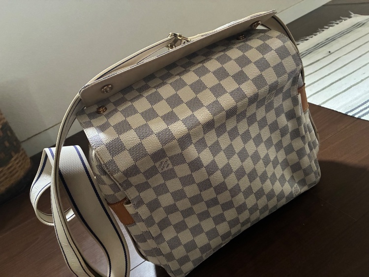 ルイヴィトン ダミエ （ブランドバッグ）の商品画像 - 査定依頼日：2026年2月11日 - 最高査定価格：83,000円