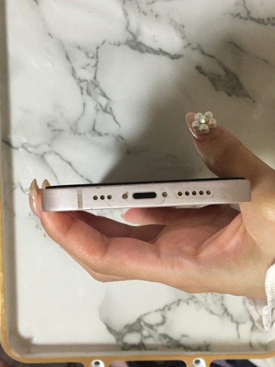 iPhone13 SIMフリー（スマホ）の商品画像 - 査定依頼日：2026年5月14日 - 最高査定価格：32,000円