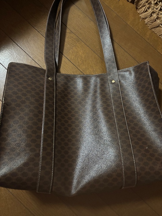 バック（ブランドバッグ）の商品画像 - 査定依頼日：2025年11月22日 - 最高査定価格：30,000円