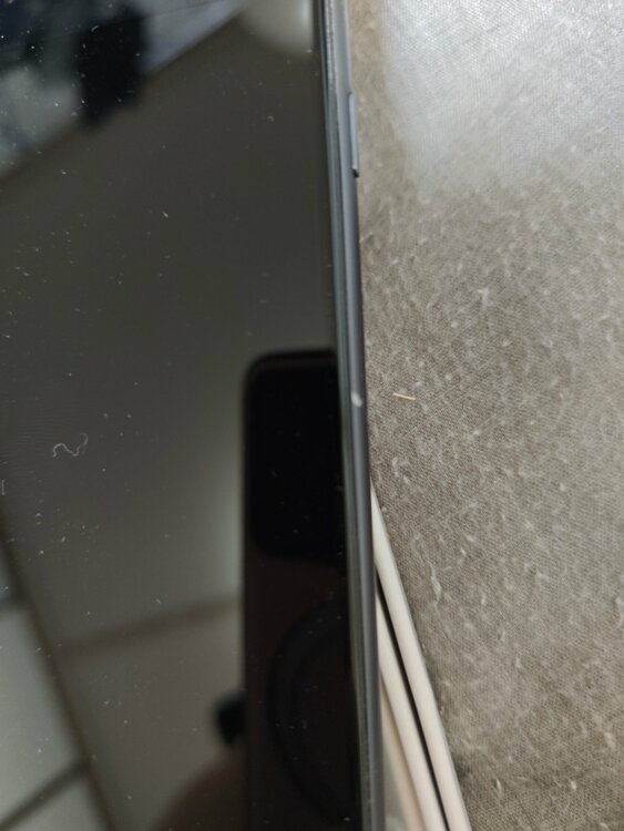 iPhone iPhone8 64GB SIMフリー（スマホ）の商品画像 - 査定依頼日：2026年9月19日 - 最高査定価格：4,500円