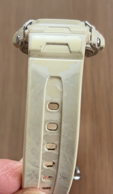 カシオの「G-SHOCK」および「Baby-G」のペアウォッチで、2001年の「ラバーズコレクション（ラバコレ）」天使と悪魔モデル「DW-5000LV」、「（高級時計）の商品画像 - 査定依頼日：2026年7月21日 - 最高査定価格：10,000円