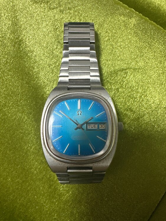 カラーダイヤル（高級時計）の商品画像 - 査定依頼日：2024年11月1日 - 最高査定価格：100,000円