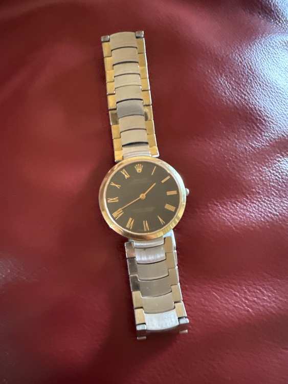 Rolex oyster（高級時計）の商品画像 - 査定依頼日：2026年8月19日 - 最高査定価格：150,000円
