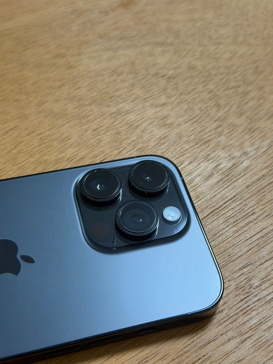 iPhone iPhone 14 Pro 256GB Softbank（スマホ）の商品画像 - 査定依頼日：2026年7月7日 - 最高査定価格：65,000円