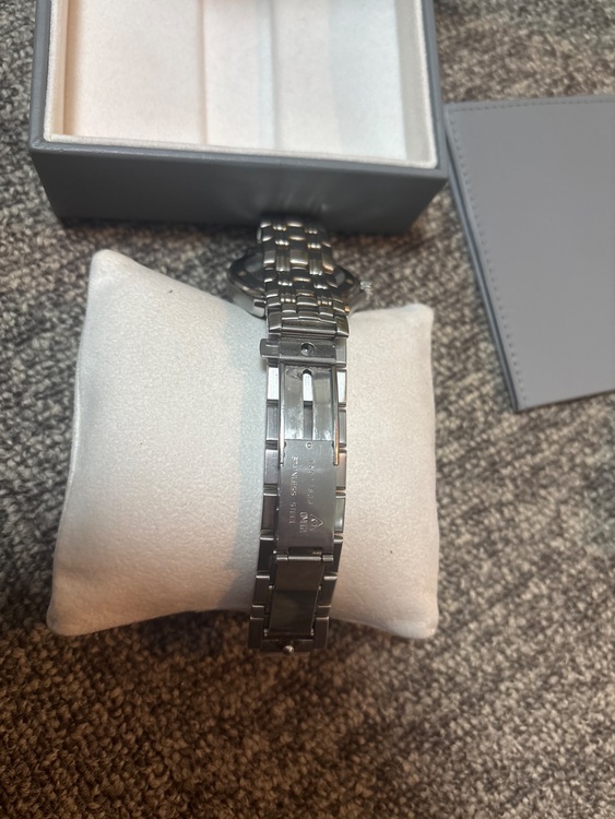 オメガ シーマスター 1（高級時計）の商品画像 - 査定依頼日：2025年11月4日 - 最高査定価格：132,000円