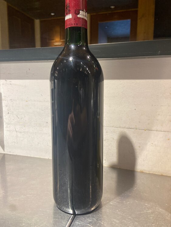 シャトーラフィットロートシルト1992（お酒）の商品画像 - 査定依頼日：2025年4月22日 - 最高査定価格：54,000円