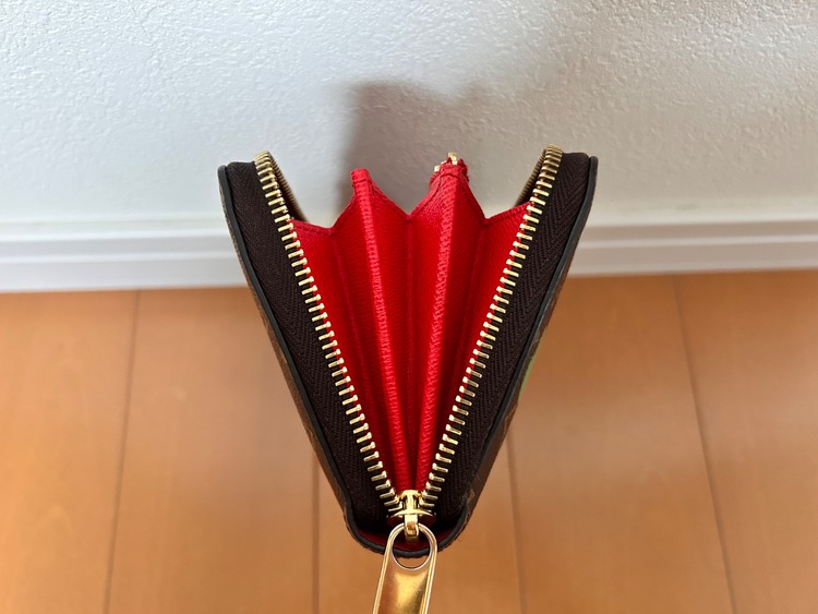 長財布（ブランド財布・小物）の商品画像 - 査定依頼日：2025年6月13日 - 最高査定価格：75,000円