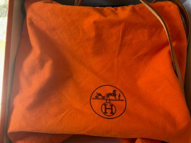 エルメス エールバッグ （ブランドバッグ）の商品画像 - 査定依頼日：2025年4月4日 - 最高査定価格：200,000円