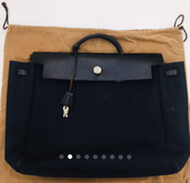 エルメス HERMES エールバッグMM  D刻印  トワルアッシュ （ブランドバッグ）の商品画像 - 査定依頼日：2020年9月17日 - 最高査定価格：65,000円