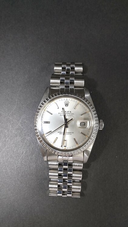 ロレックス デイトジャスト 16030（高級時計）の商品画像 - 査定依頼日：2026年3月26日 - 最高査定価格：900,000円