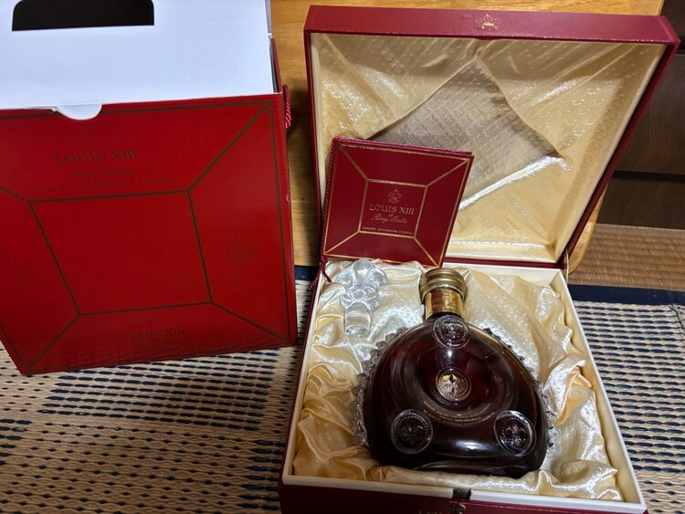 13世（お酒）の商品画像 - 査定依頼日：2025年4月22日 - 最高査定価格：125,000円