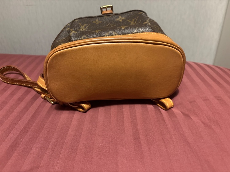 モンスリ MINI（ブランドバッグ）の商品画像 - 査定依頼日：2025年12月18日 - 最高査定価格：100,000円