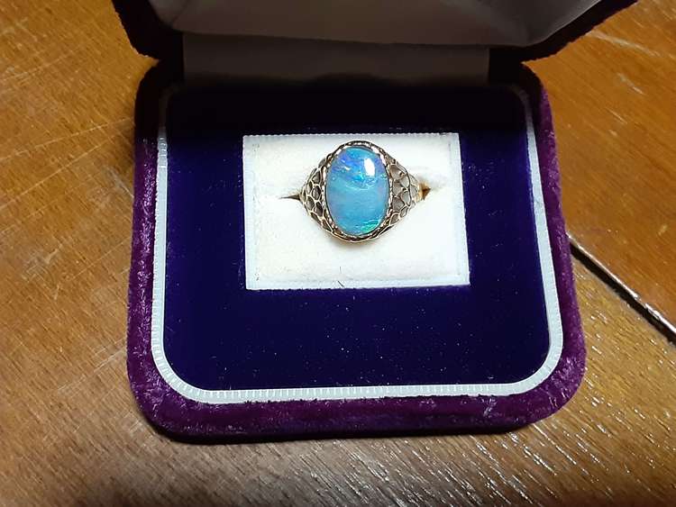 指輪（宝石）の商品画像 - 査定依頼日：2023年4月5日 - 最高査定価格：42,000円