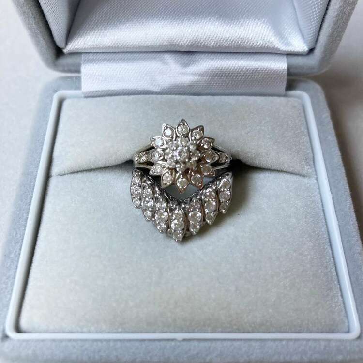 ダイヤモンドのプラチナリング（宝石）の商品画像 - 査定依頼日：2025年5月23日 - 最高査定価格：50,000円