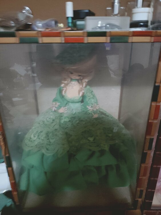 フランス人形（美術品・骨董品）の商品画像 - 査定依頼日：2026年2月9日 - 最高査定価格：500円