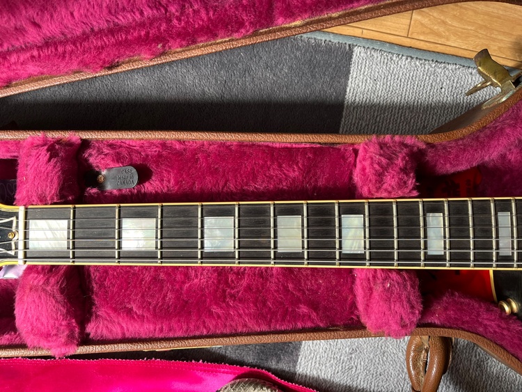 レスポール　カスタム（ピアノ・楽器・PA機材）の商品画像 - 査定依頼日：2026年4月7日 - 最高査定価格：420,000円