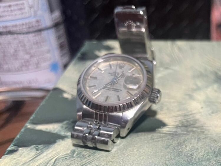 ロレックス デイトジャスト R50208（高級時計）の商品画像 - 査定依頼日：2025年8月30日 - 最高査定価格：700,000円