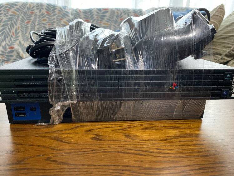 プレイステーション2（ゲーム機本体・ゲームソフト）の商品画像 - 査定依頼日：2024年1月3日 - 最高査定価格：1,500円